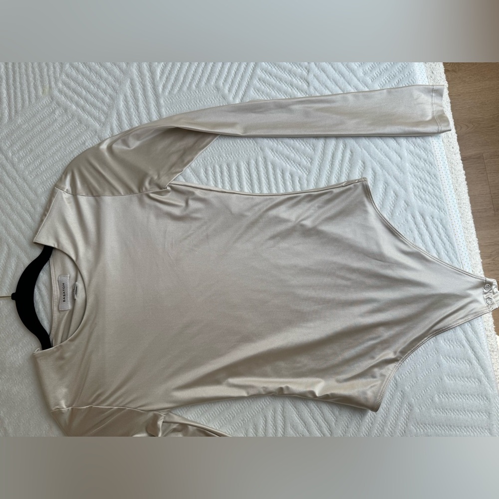 Aritzia bodysuit